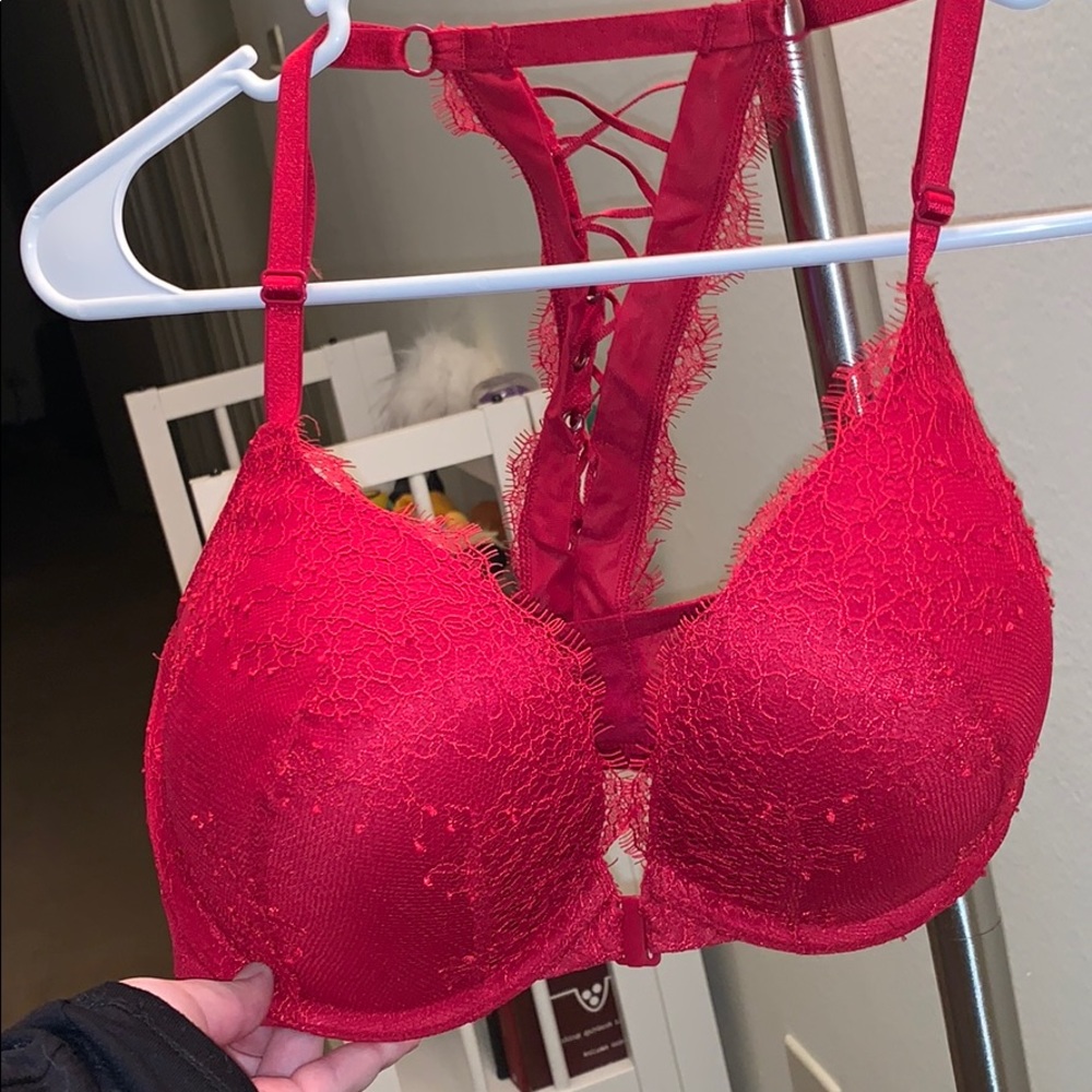 Very sexy Push up will do bundle deals!!!